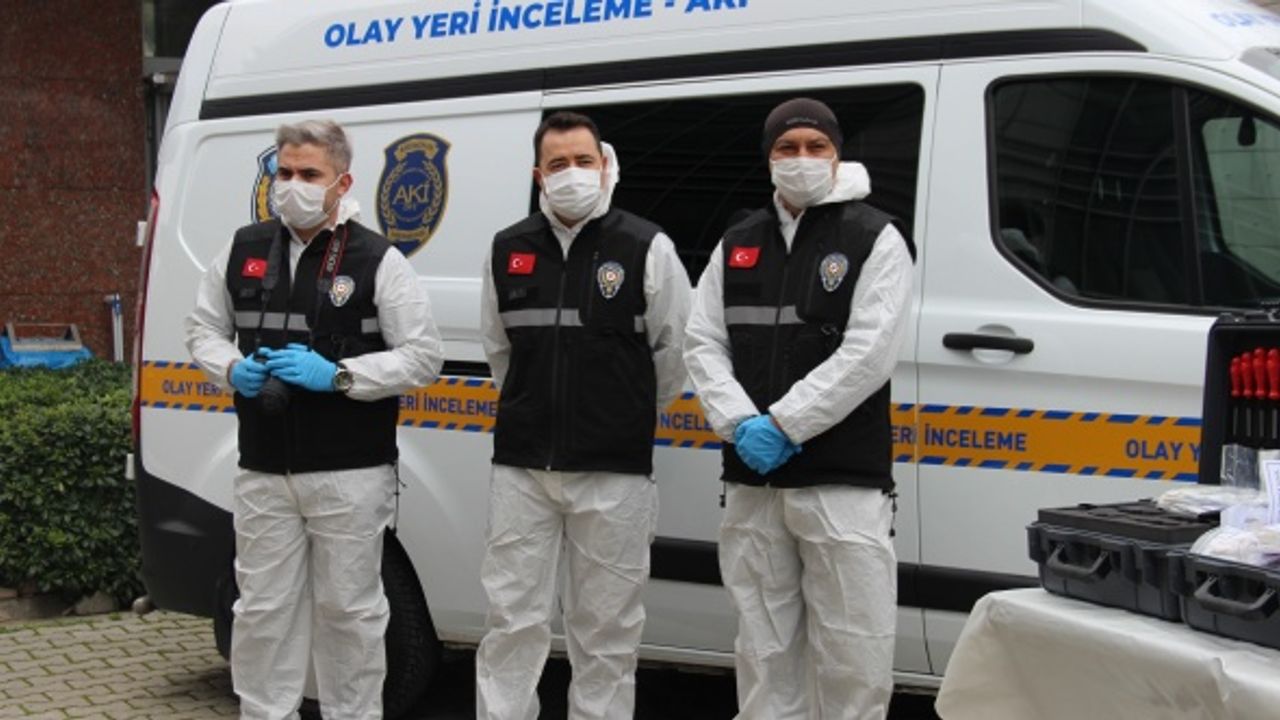 Mobil kriminal inceleme aracı 'Kıraç' İzmir'e teslim edildi
