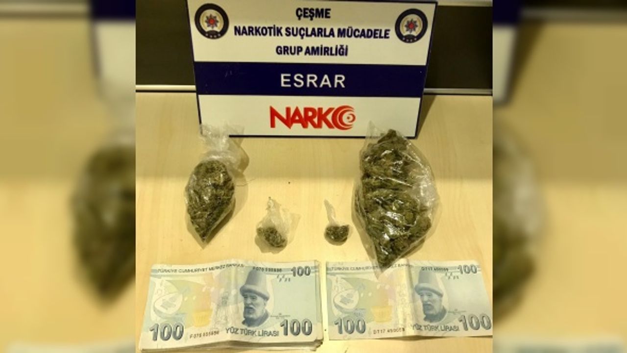 İzmir'de uyuşturucu satışına suçüstü