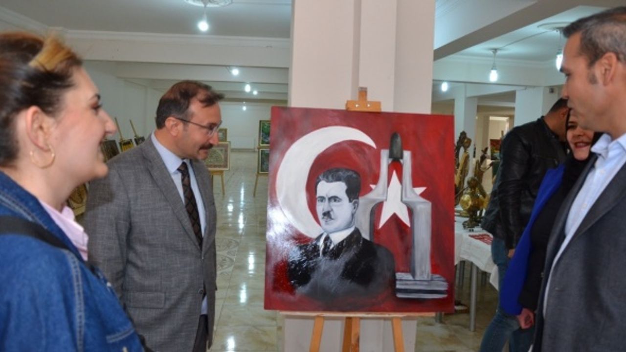 Kütahya'da resim ve el sanatları sergisi
