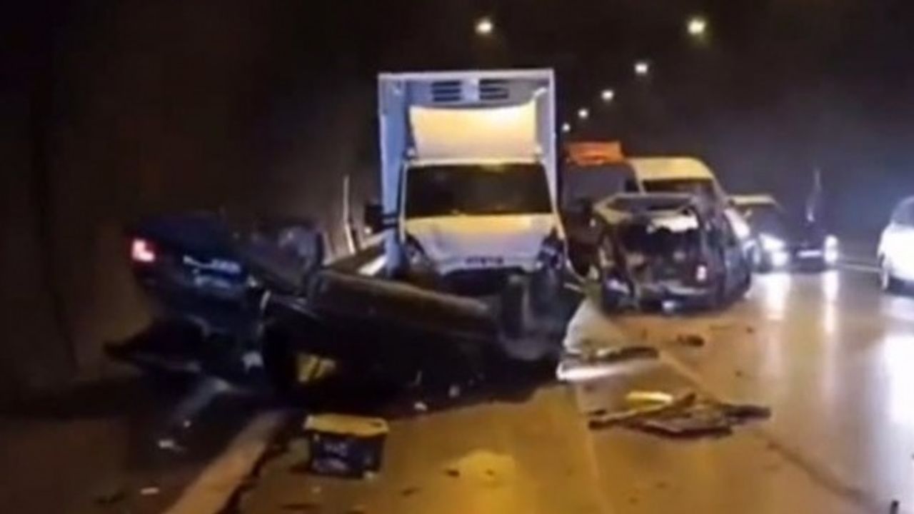 İzmir çevreyolunda trafik kazası