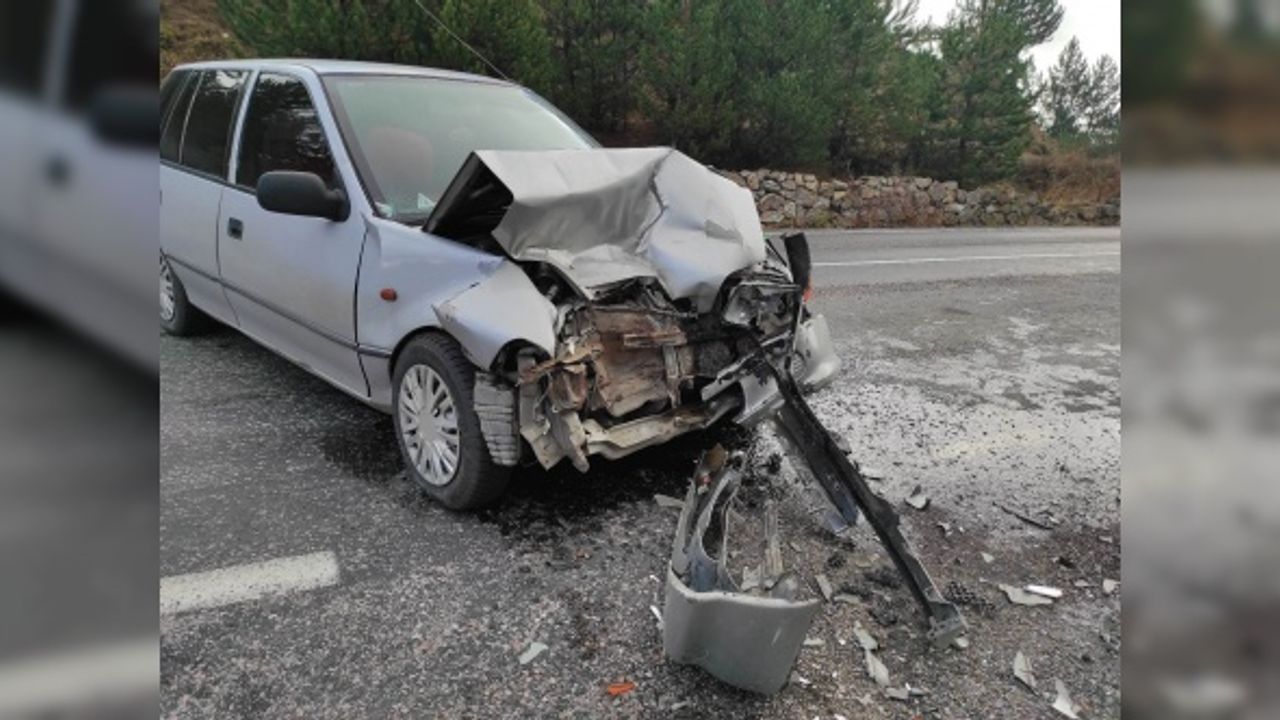 Manisa'da kaza: 3 yaralı
