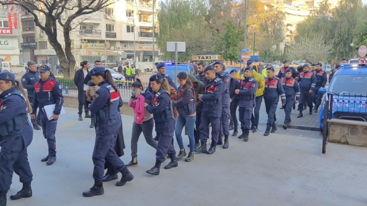 Aydın'da devre mülk dolandırıcılığı yapan örgüt çökertildi