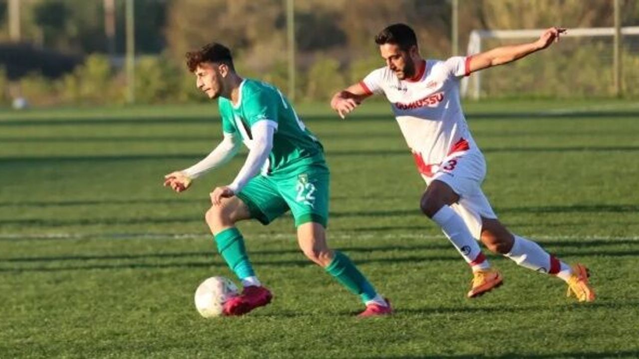 Efeler 09 SFK: 5 - Gümüşhanespor: 1