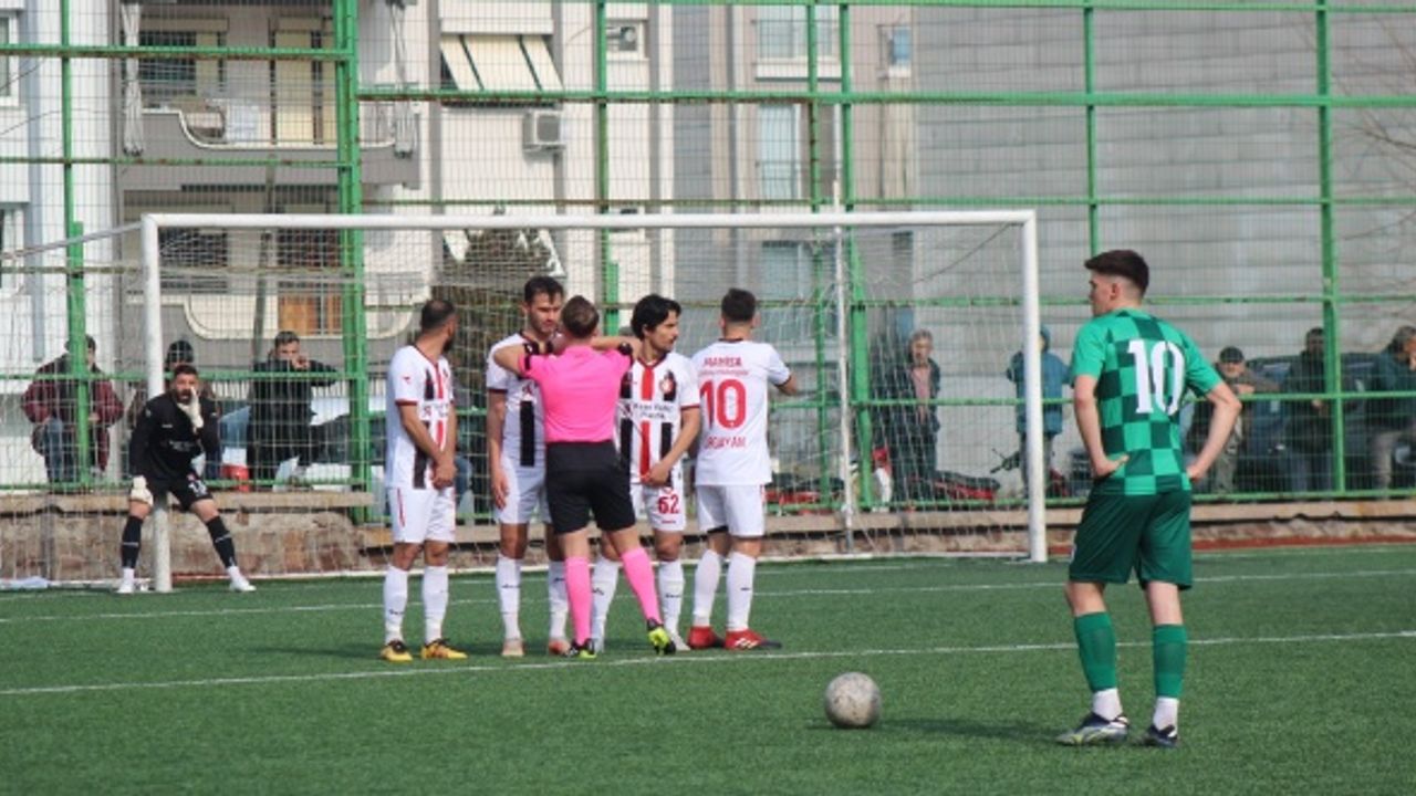 Salihli Belediyespor tek golle yıkıldı