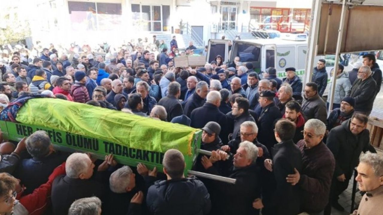 Doktor anne ve evladı son yolculuğuna uğurlandı