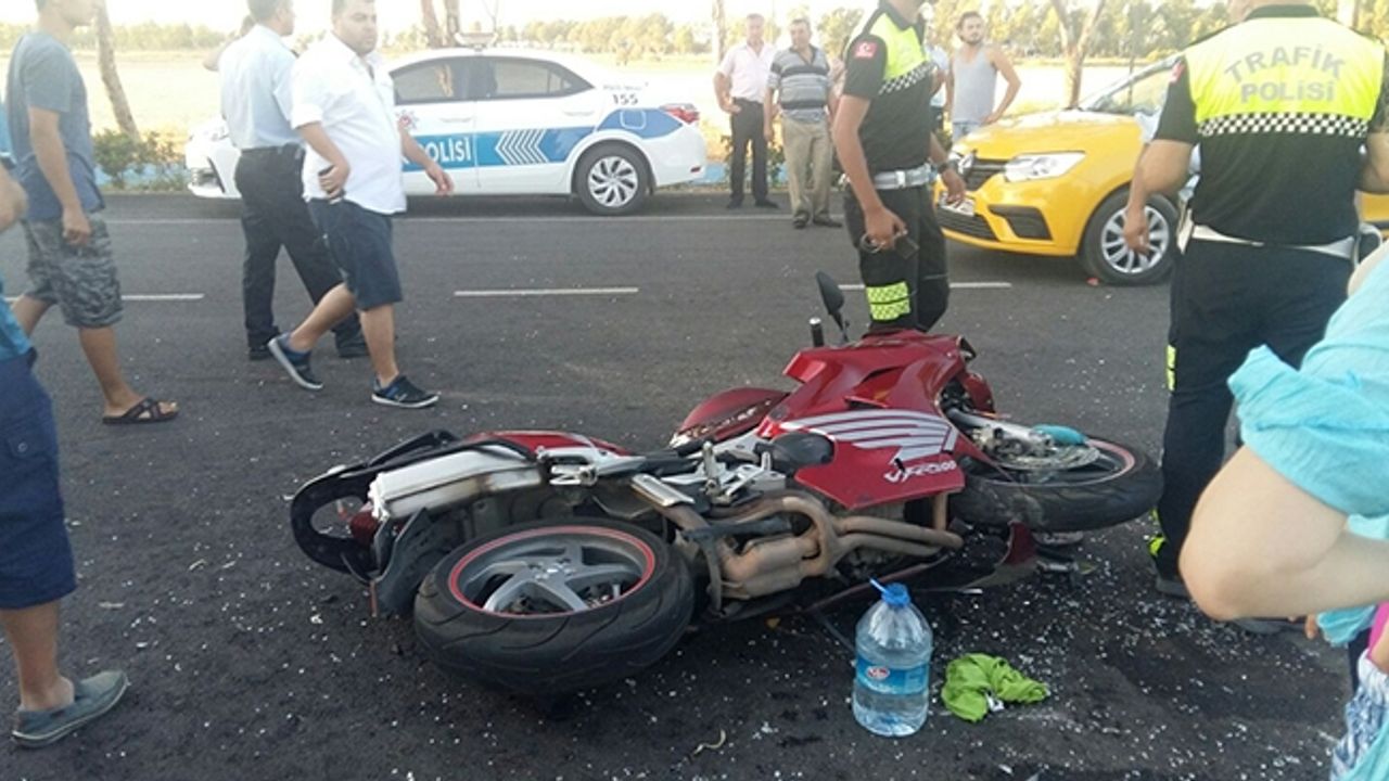 İzmir'de motosiklet kazası