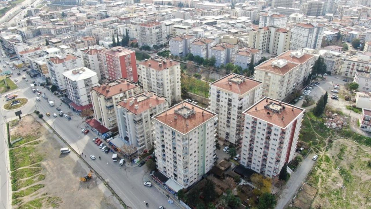 İzmir'de konut fiyatları  neden artıyor?