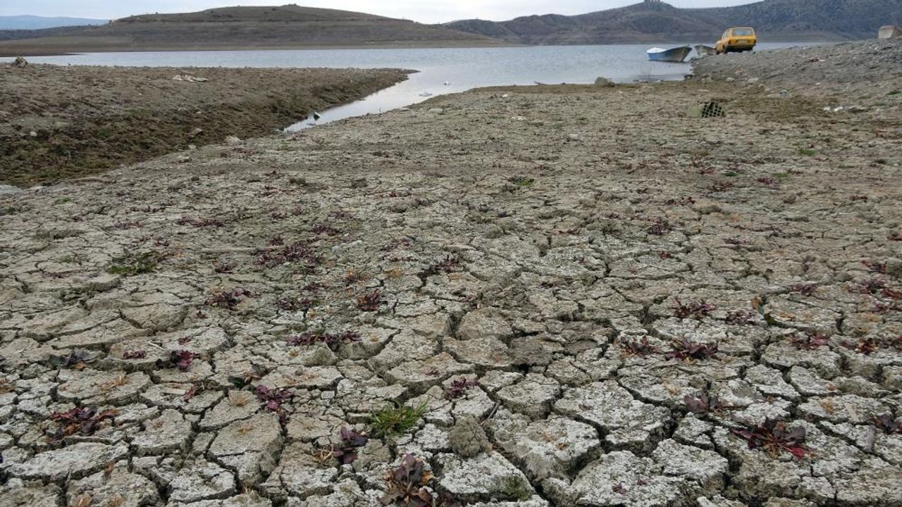 Denizli'deki baraj ve göletlerde yüzde 20 oranında su kaldı