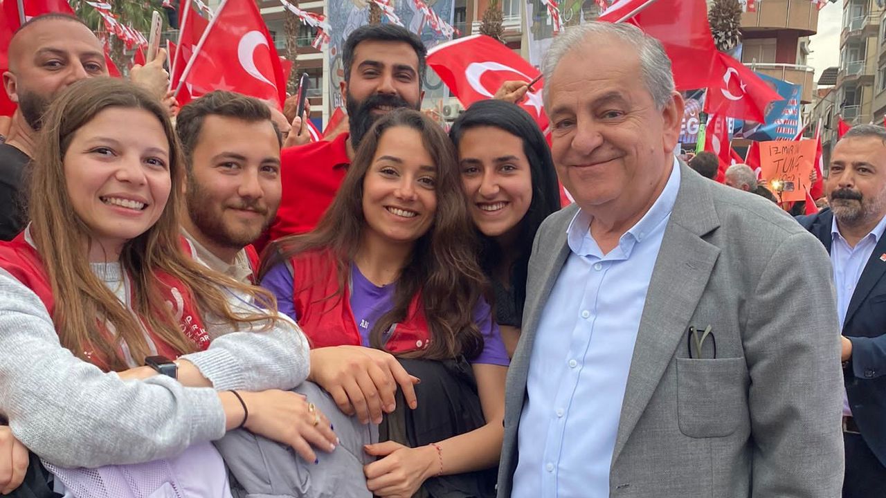CHP  adayı Nalbantoğlu gençlerle buluştu