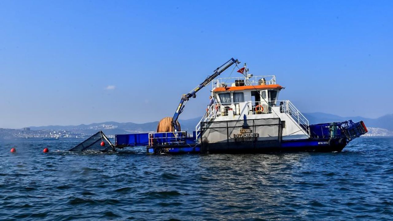 İzmir Körfezi'ne ekolojik dokunuş