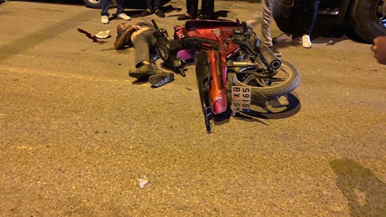 Manisa'da motosiklet kazası!