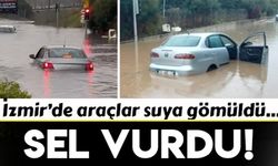 İzmir'de selde araçlar mahsur kaldı