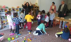 Aydın'da depremzede öğrencinin okullara kaydı yapıldı