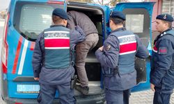 İzmir'de firari 21 kişi JASAT'tan kaçamadı
