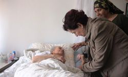 Fatma Girik'in annesi 99 yaşında vefat etti