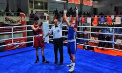 Manisalı boksör Türkiye ikincisi oldu