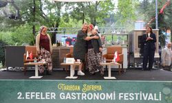 Efeler’in festivali şehre tat kattı
