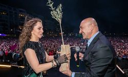 Sertab Erener’den “Boş verme Oy ver” konseri