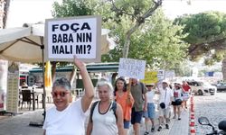 Foça'da deniz ve kıyı kirliliği protestosu