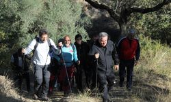 İzmir Valisi Elban Efeler Yolu'nda yürüdü