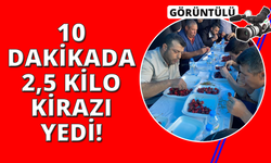Manisa'da kiraz yeme yarışması renkli görüntülere sahne oldu