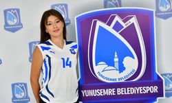 Yunusemre genç orta oyuncu Esennur Atay'ı transfer etti