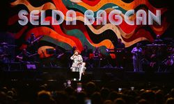Çim Konserleri'nde Selda Bağcan rüzgarı esti