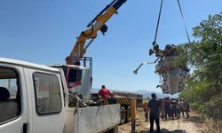 İzmir'de düşen eğitim uçağının enkazı kaldırıldı