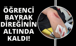 Okul bahçesinde bayrak direği öğrencilerin üzerine devrildi