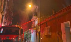 Aydın'da çıkan yangında yaşlı kadın evsiz kaldı