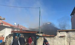 Kula'da müstakil evde çıkan yangın paniğe neden oldu