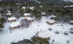 Spil Dağı beyaz gelinliğini giydi