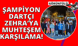 Dünya şampiyonu Zehra’yı mahalle sakinleri törenle karşıladı