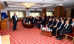 İzmir YMMO'dan Ekonomi Zirvesi