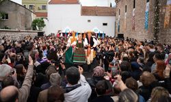 Mesir Festivali'nde kültürlerin zarafeti podyuma taşındı