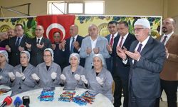 10 ton mesir için dualar okundu