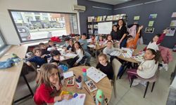 Ayvalık Belediyesi’nin resim atölyelerine yoğun ilgi