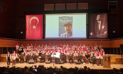 Çağdaş Yaşam Çocuk Korosu türkülerle umut verdi