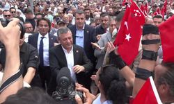 Özgür Özel'e Denizli'de sevgi seli