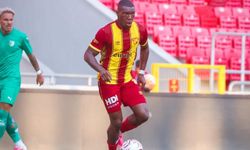 Göztepe’de Sinclair Armstrong, taraftardan tam not aldı