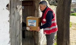 Efeler'de sosyal destekler binlerce vatandaşa ücretsiz ulaşıyor