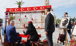 Türk bayrağı dokuma etkinliği başladı: İlk ilmek Vali Elban'dan