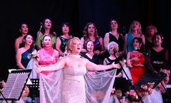 Zeki Müren’in unutulmaz şarkıları Manisa’da yankılandı