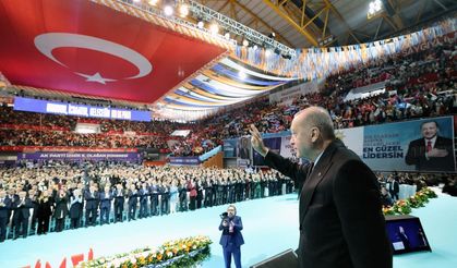 AK Parti İzmir 8’inci Olağan İl Kongresi yapıldı