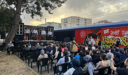 'Vagon Sahne' Manisa Tren Garı’nda perdelerini açtı