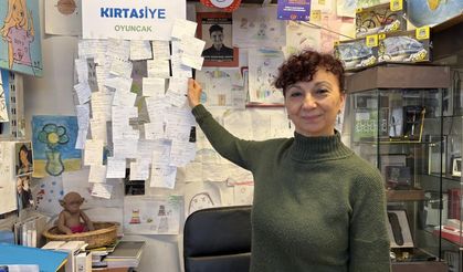 İzmir'de defter ve kalemler ‘askıda kırtasiye' ile sahiplerini buluyor