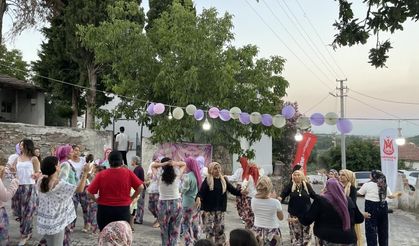 Manisa'nın mahallelerinde "Şalvar Gecesi" coşkusu