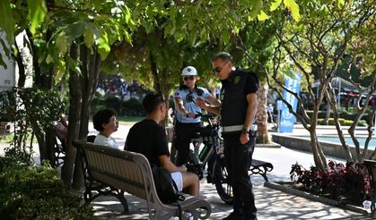 Manisa’da yere çöp atana 4 bin TL ceza