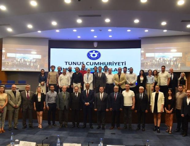 Tunus ile iş birliği fırsatları İZTO’da değerlendirildi