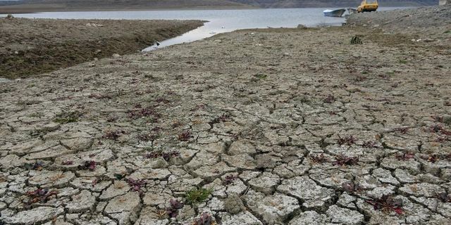 Denizli'deki baraj ve göletlerde yüzde 20 oranında su kaldı